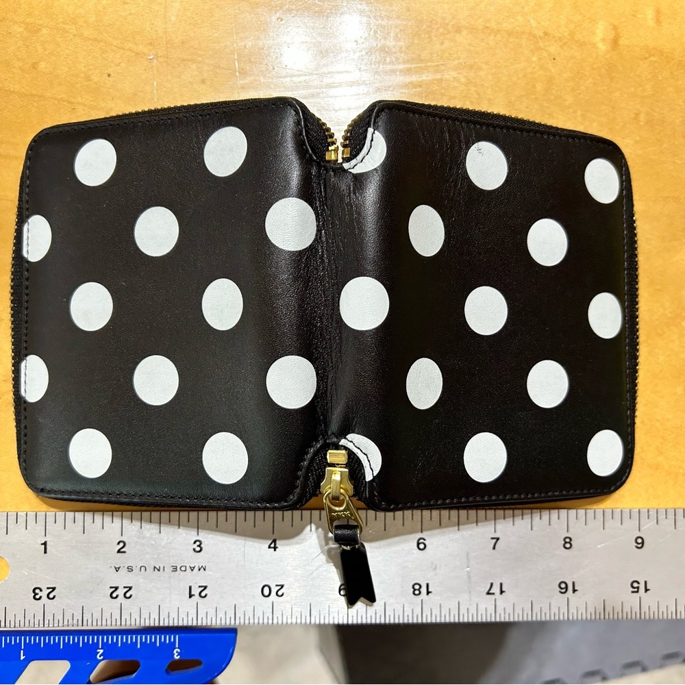 Comes des Garcons Wallet
